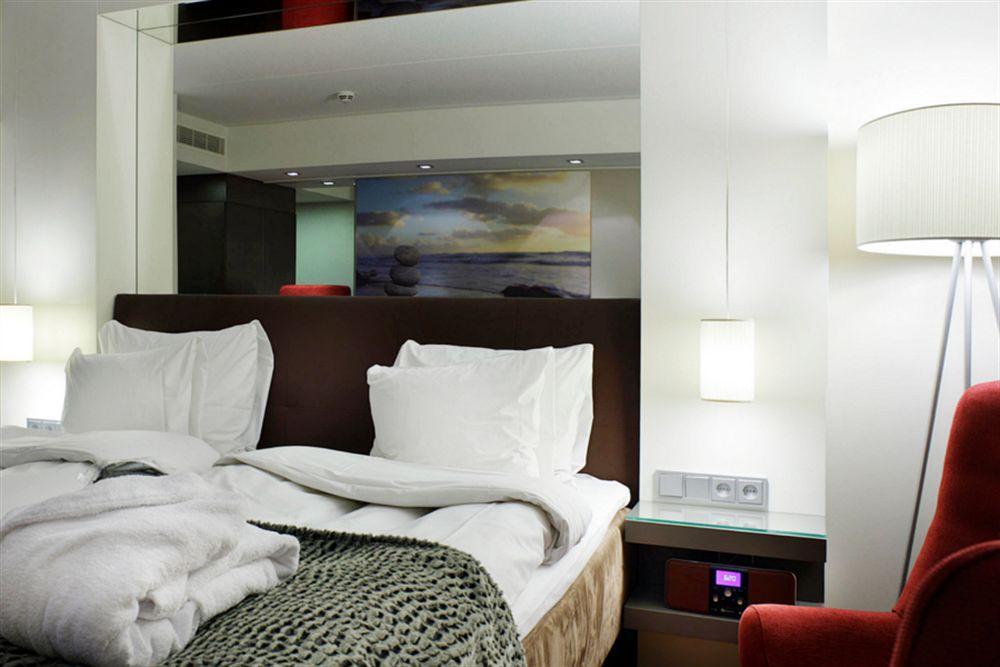 Langvik Congress Wellness Hotel Кирконуми Екстериор снимка